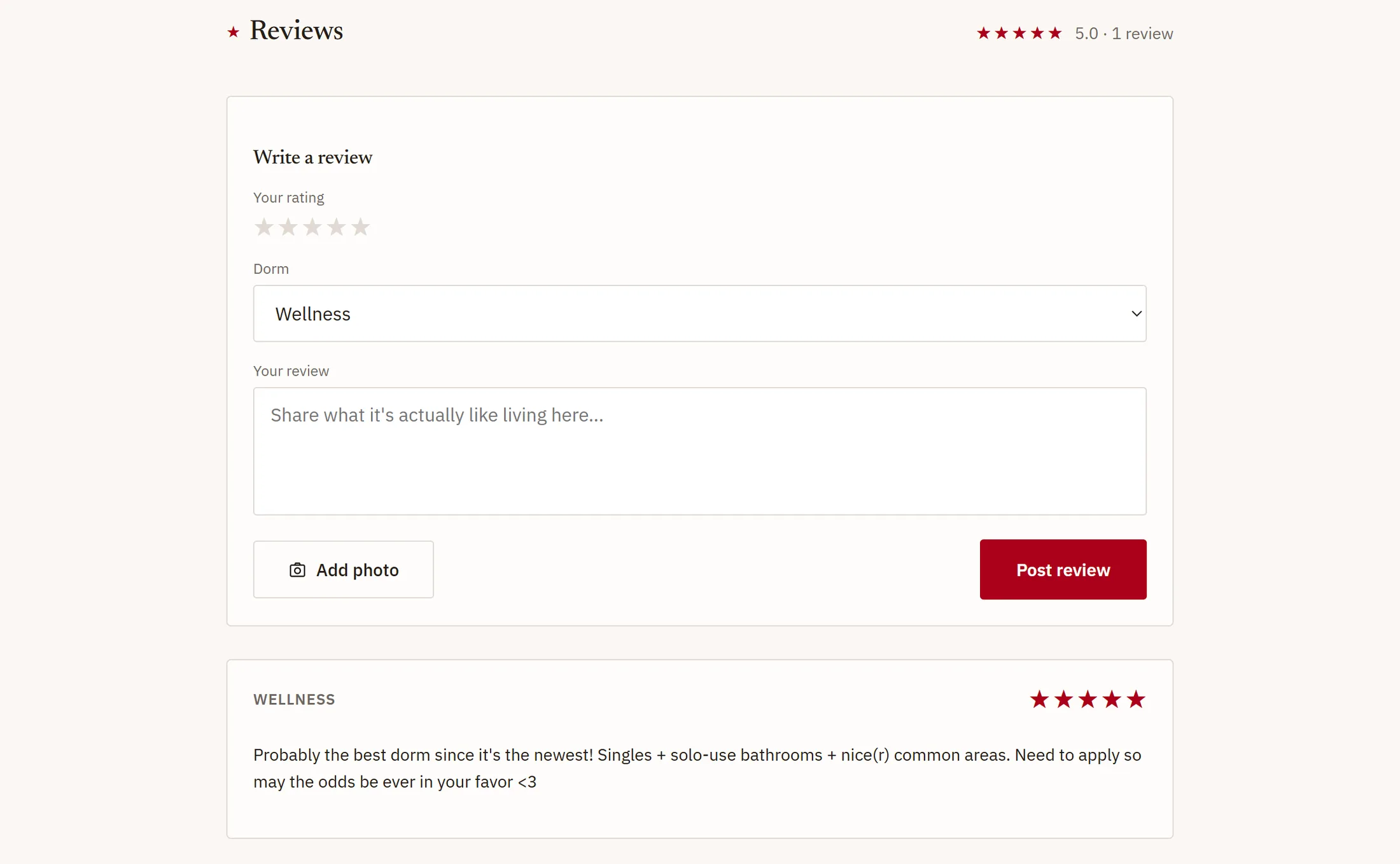 The reviews section of a dorm page: the rating summary, the form for writing one, and a posted review